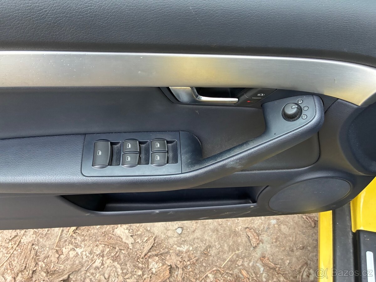 Audi A4 cabrio 3,2FSI - 17