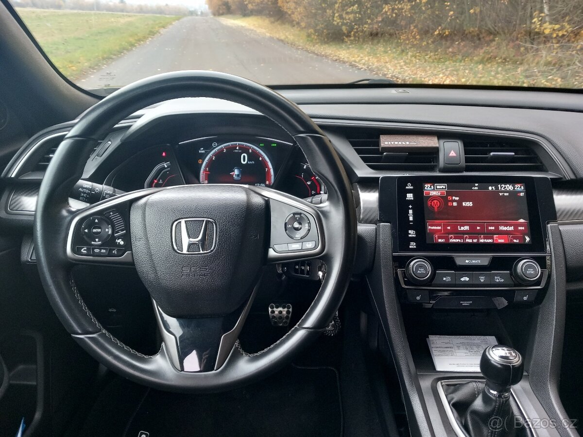 Honda Civic 1.5i VTEC Sport Plus 134 kW Manuál - 17
