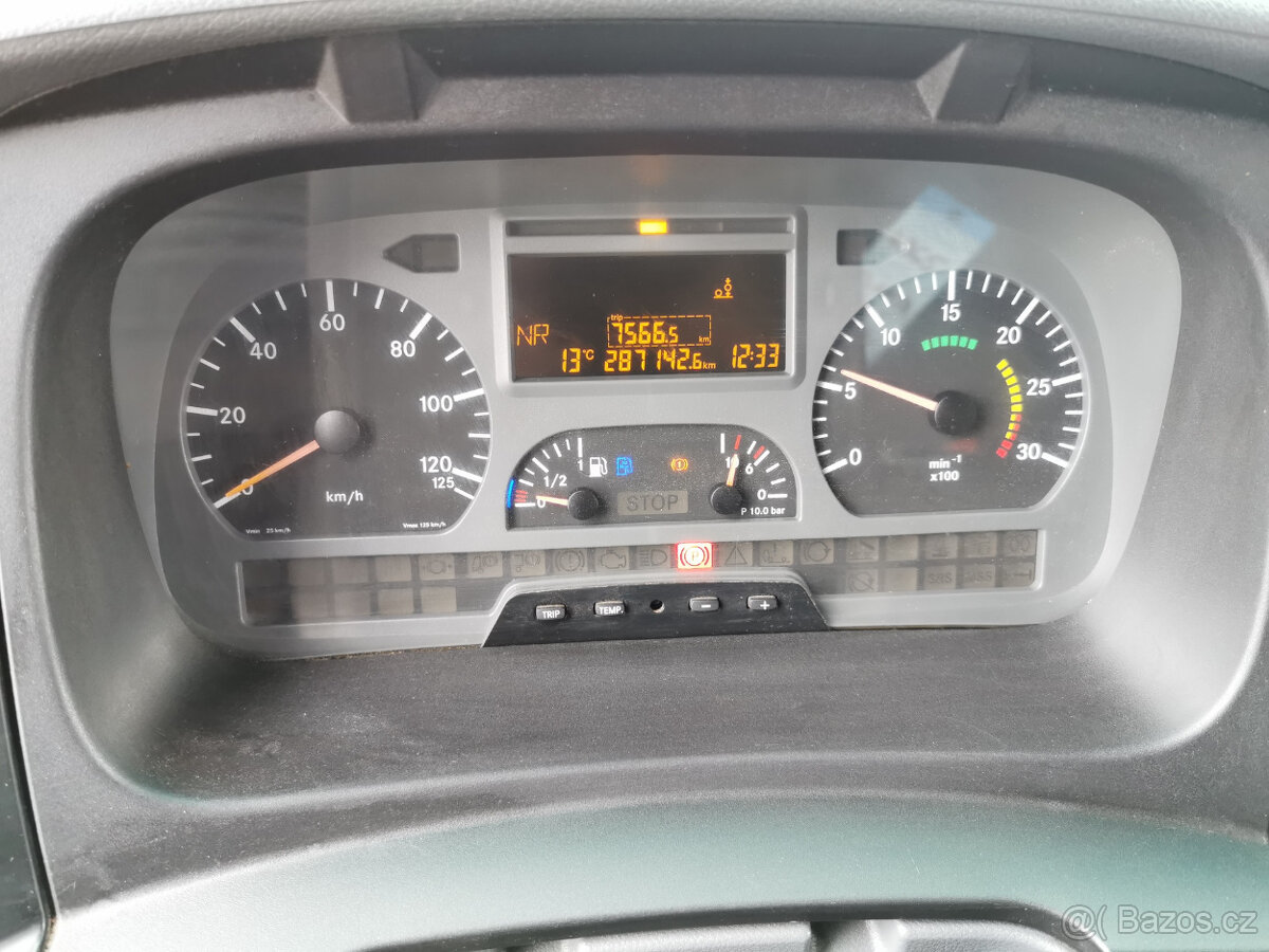 Prodám MERCEDES-BENZ AXOR 2533 L 6X2 E4 valník s hydr. rukou - 17