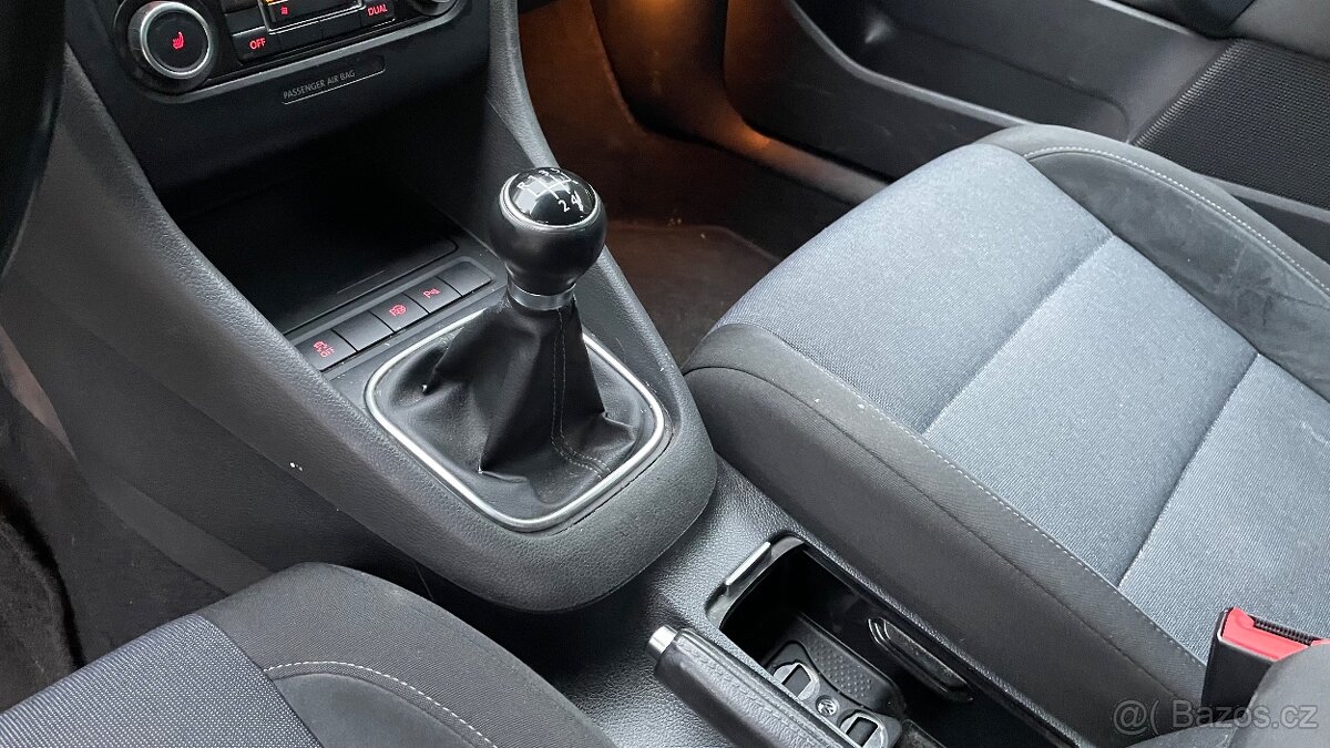 VW GOLF VI 1.6TDi STYLE - 17