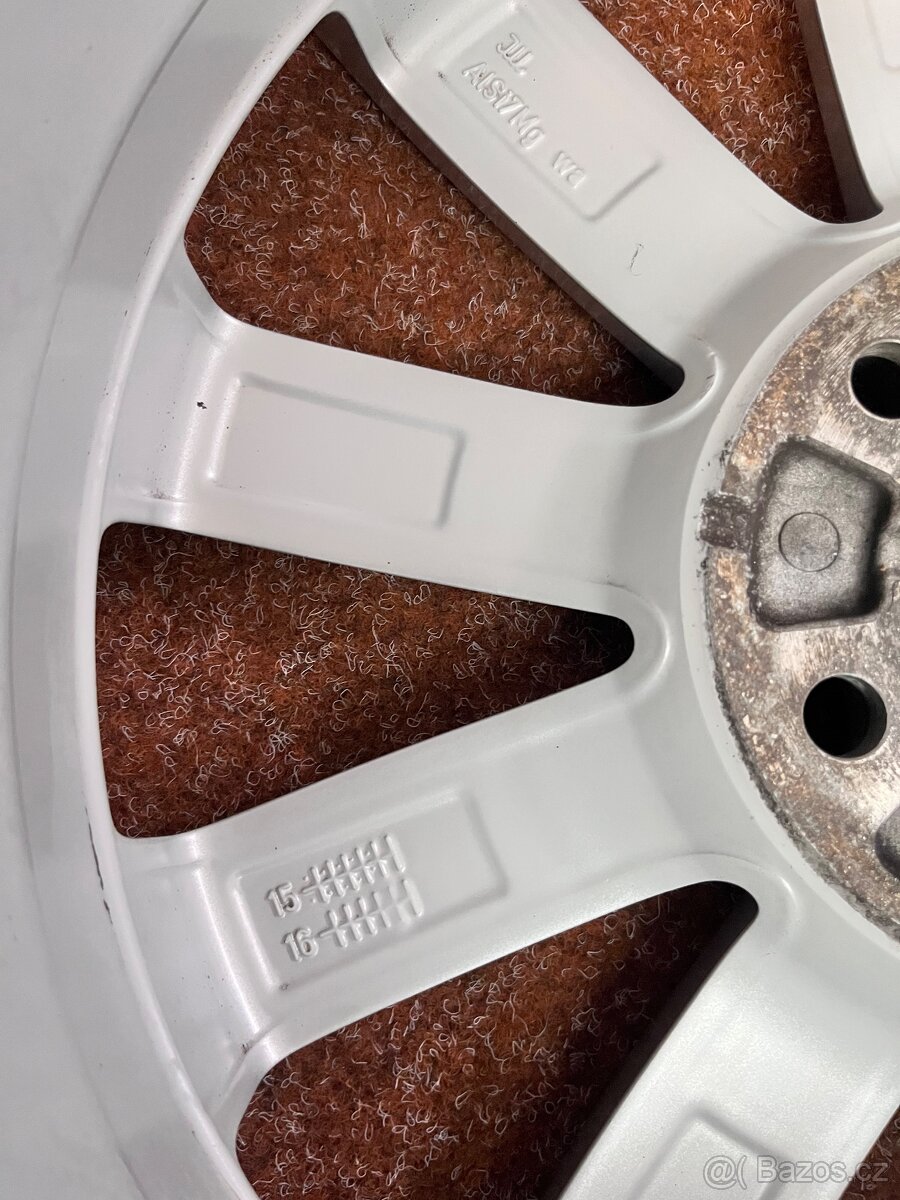 5x112 R17 VW Touran 1T5 originál alu disky - ET 52 - 17