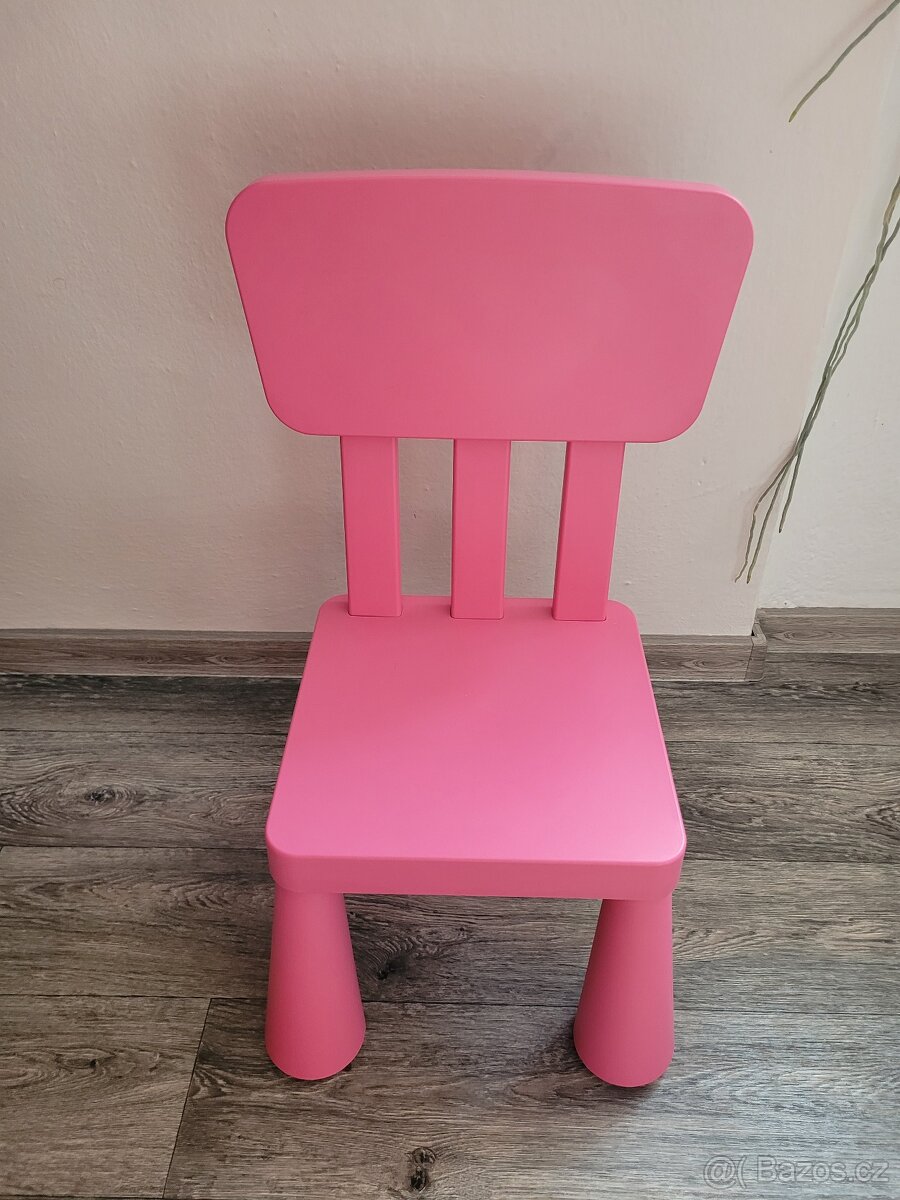 Ikea dětský set - stůl a 2 růžové židle - 17