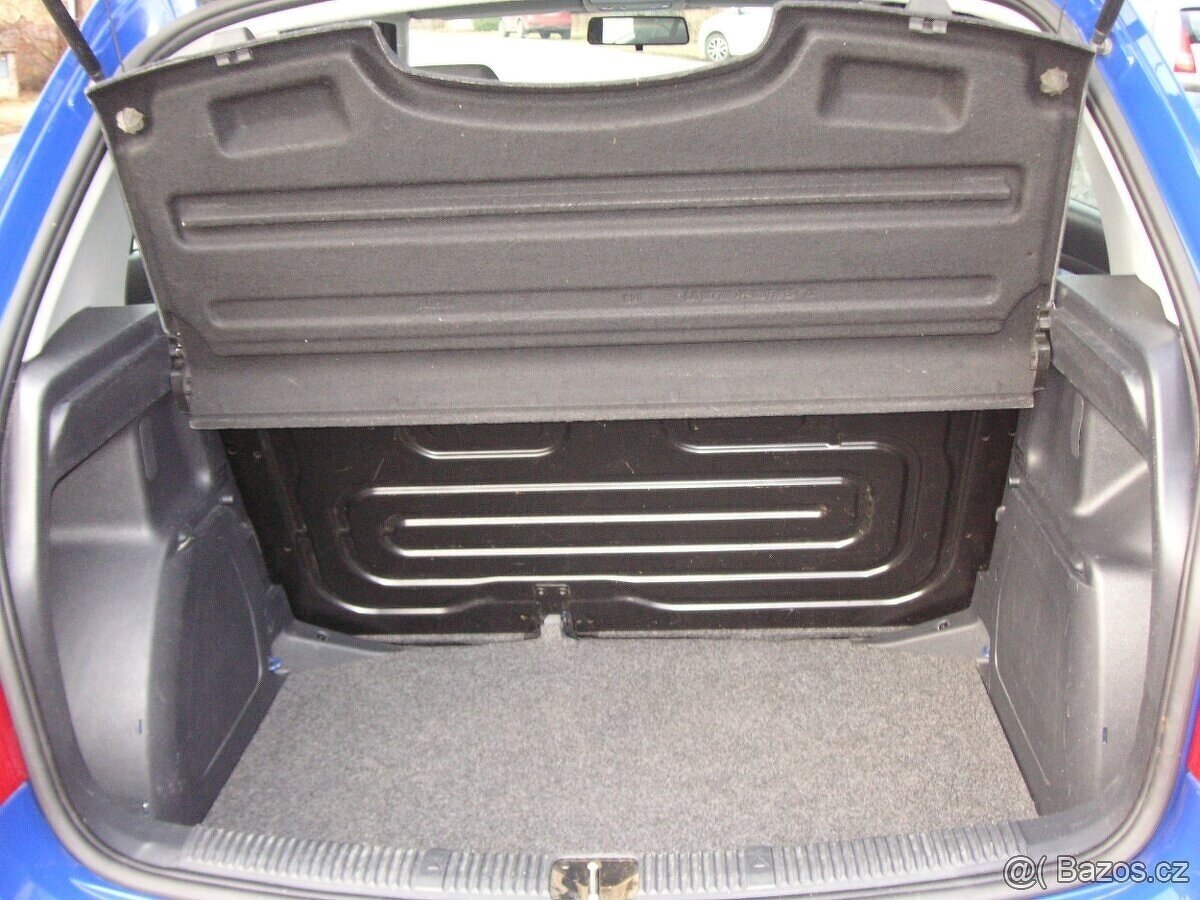 Škoda Fabia II 1.2 i - 17