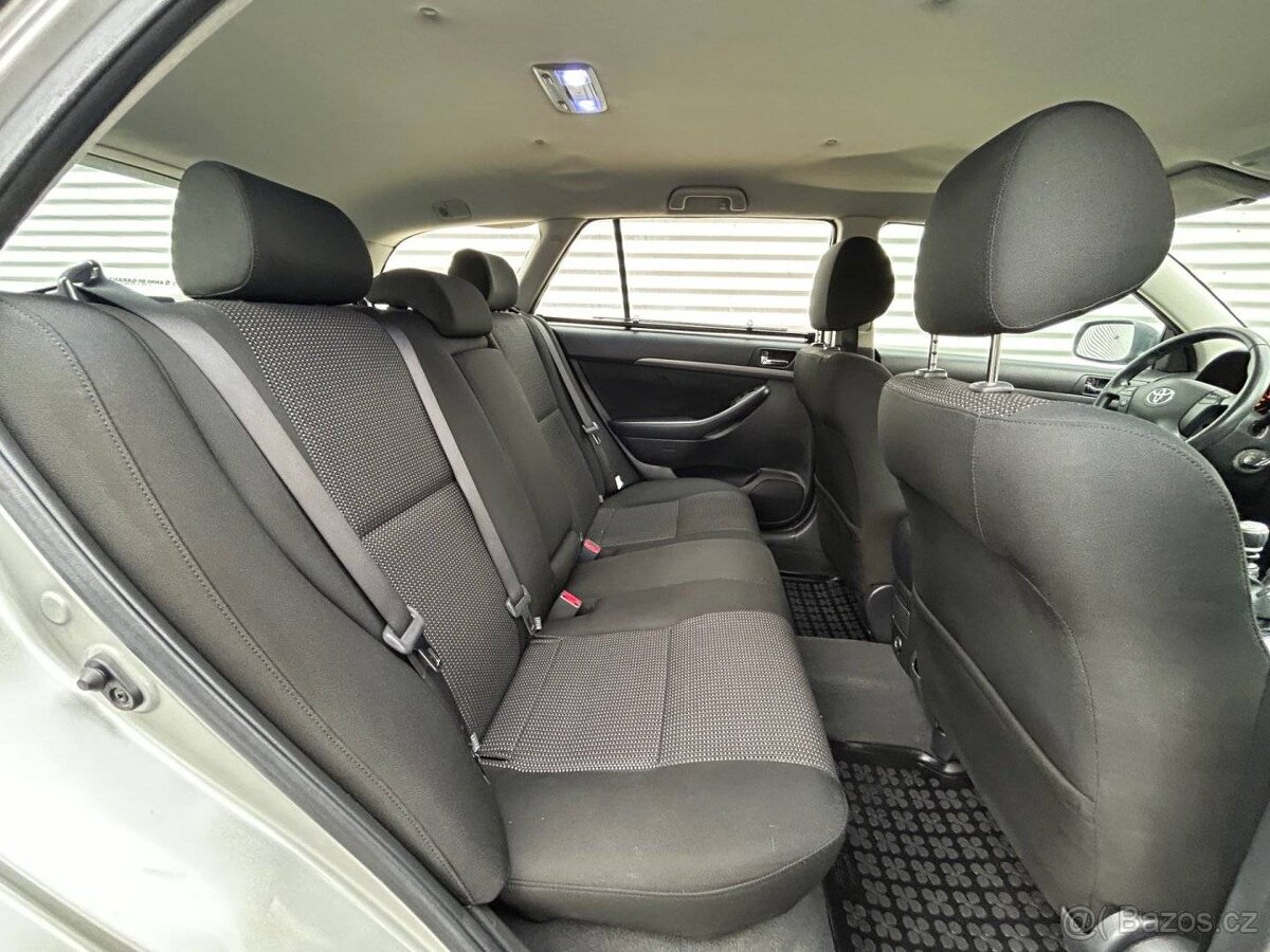 Toyota Avensis, 2.2 D-4D 110 kW/AUTOKLIMA - 17