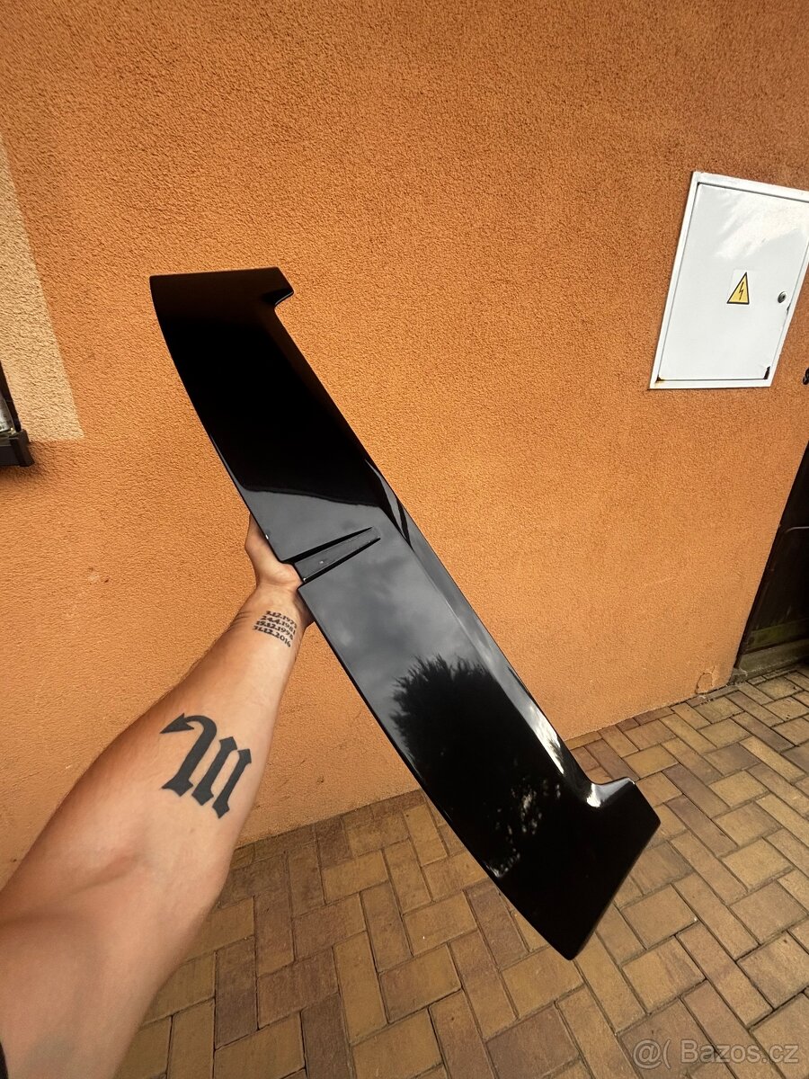 Škoda octavia 1 combi rs díly z vozu - 17