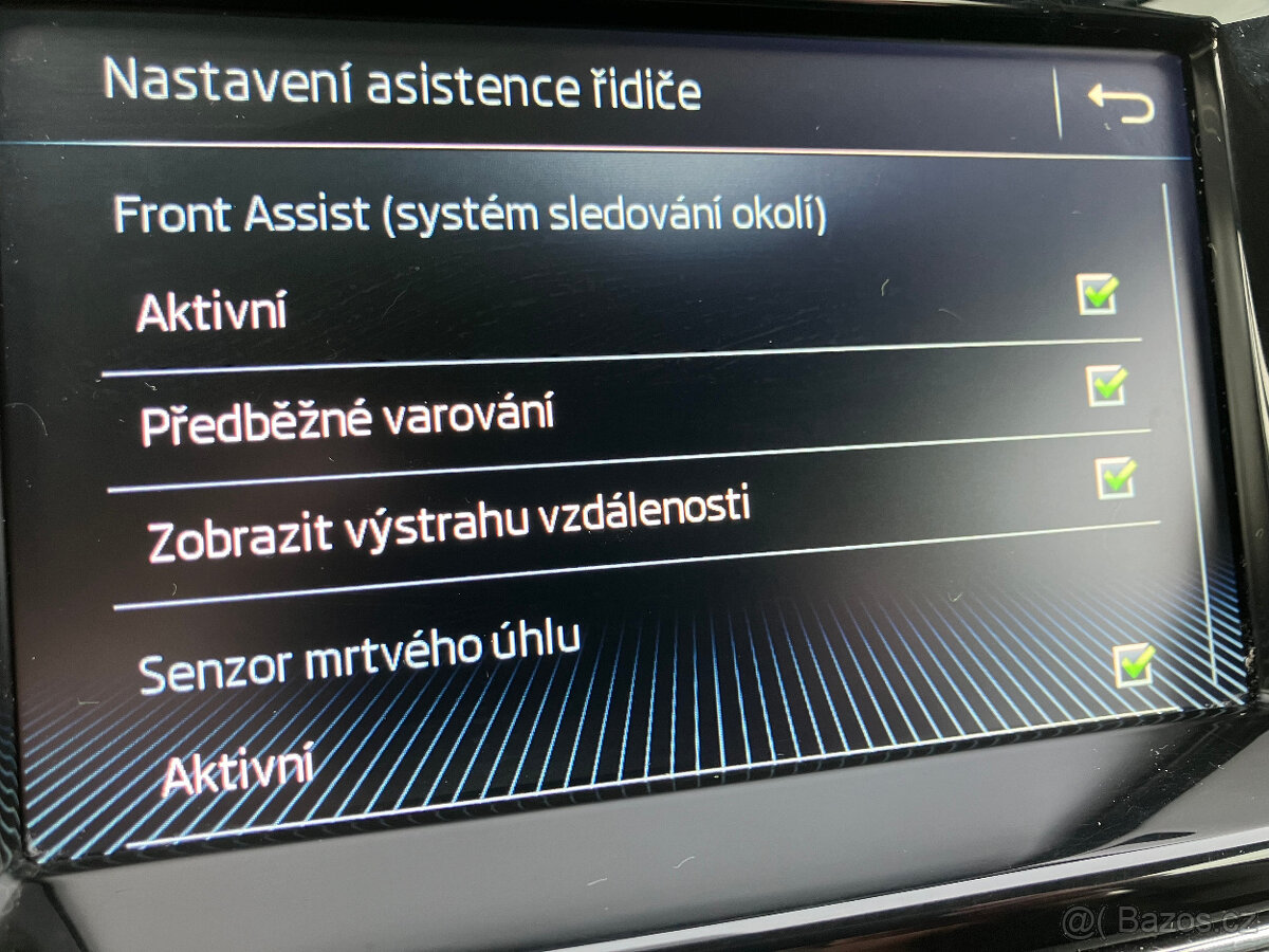 ŠKODA FABIA NAVI TAŽNÉ CARPLAY - 17