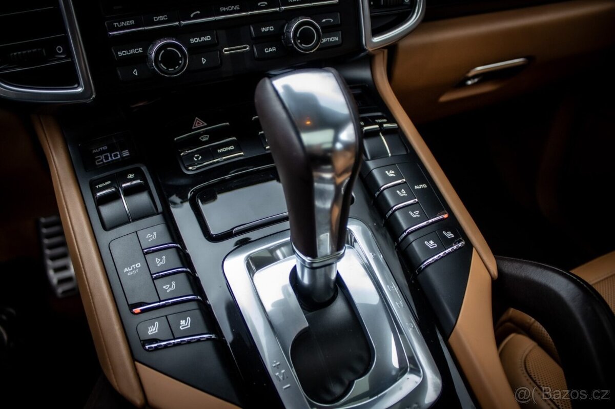 Porsche Cayenne S 4.8 Tiptronic S, 294kw, A8, 5d. - 17