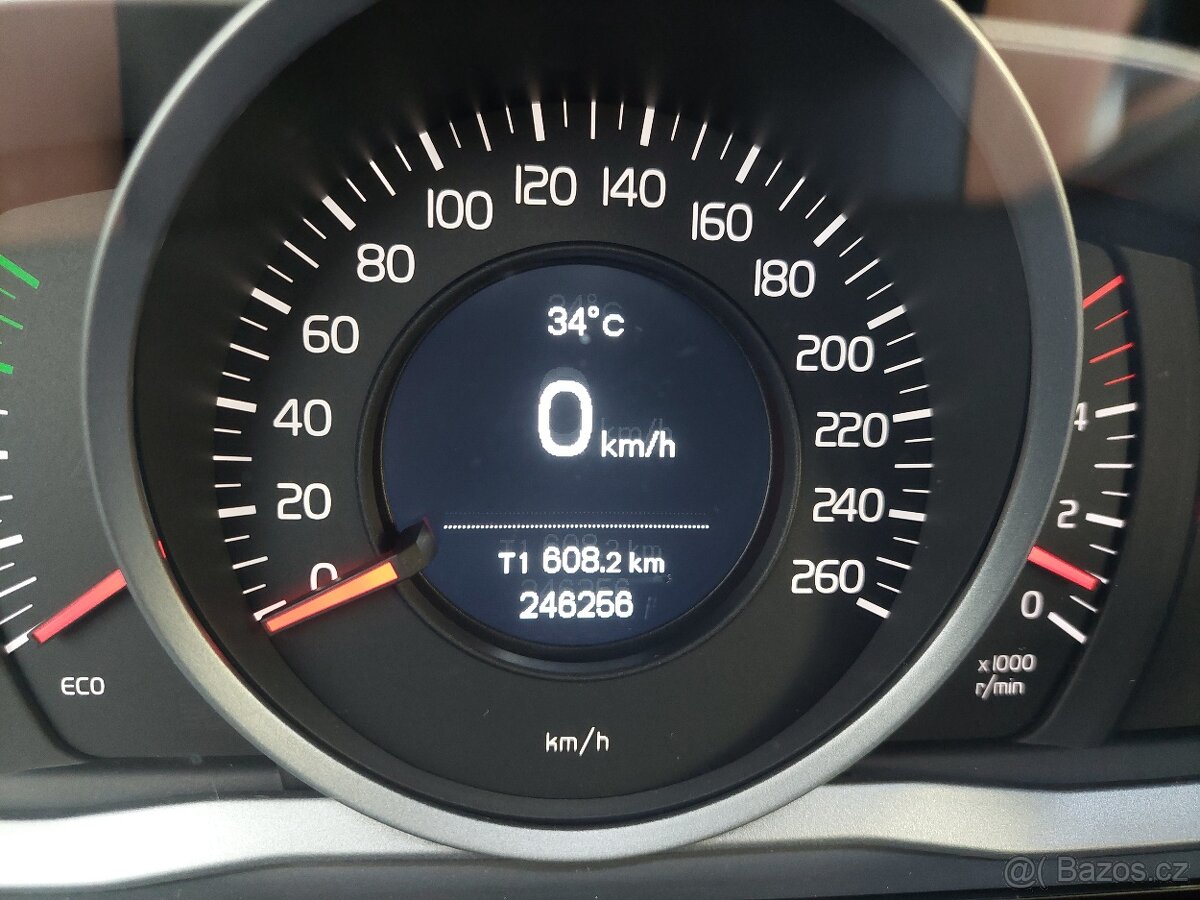 Volvo V70, 2.0D 133kw L+Z kola - 17