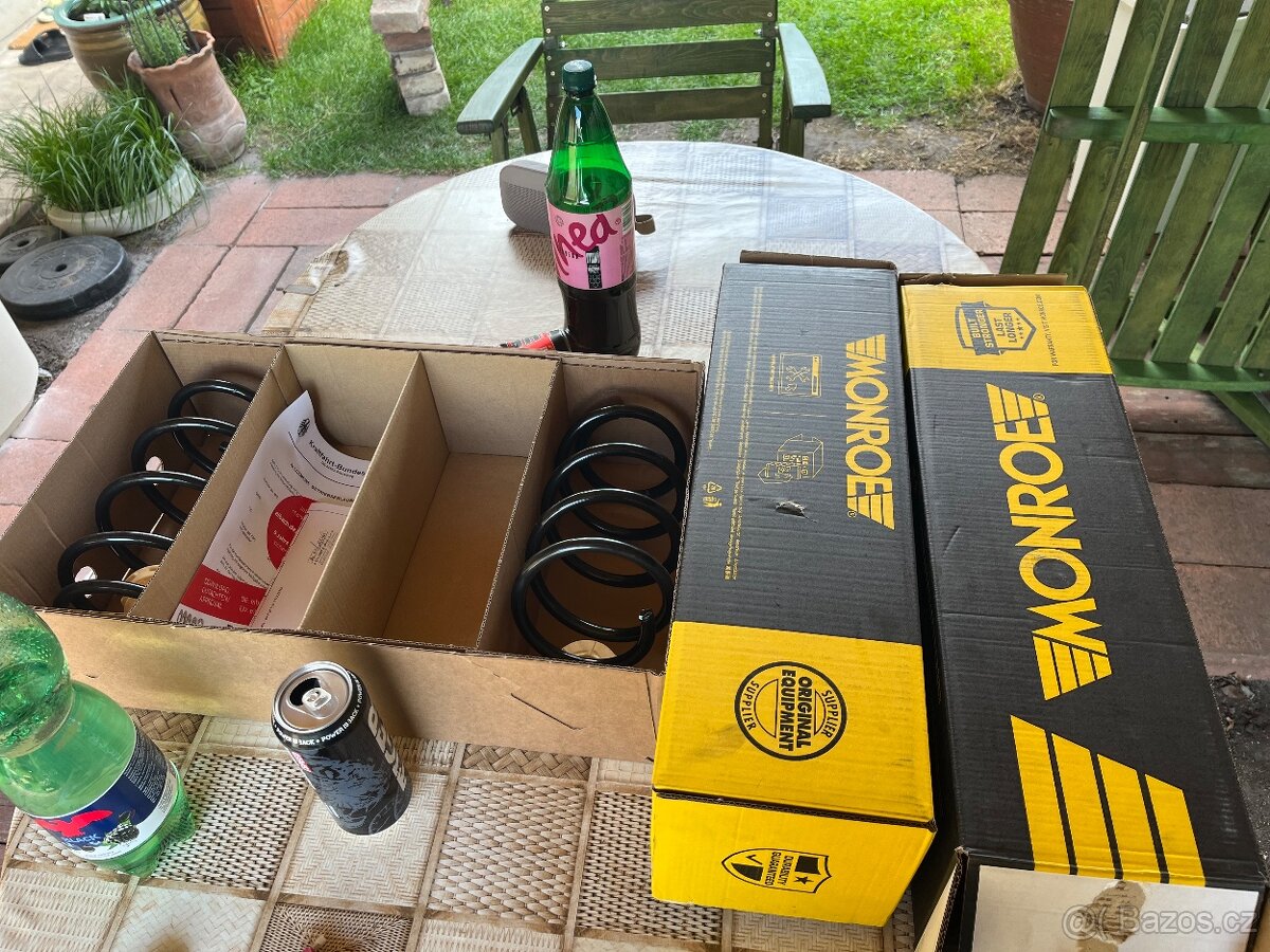 Volkswagen Golf 7 Variant 1.6TDI 85kW - 17