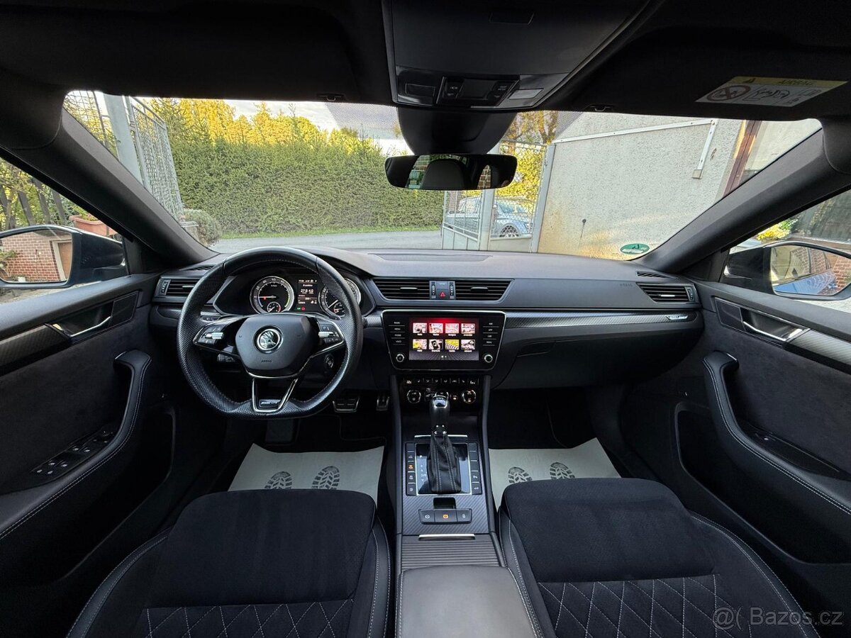 Škoda Superb 3 Combi iV 1.4TSI DSG Sportline/Matrix/120TKm - 17