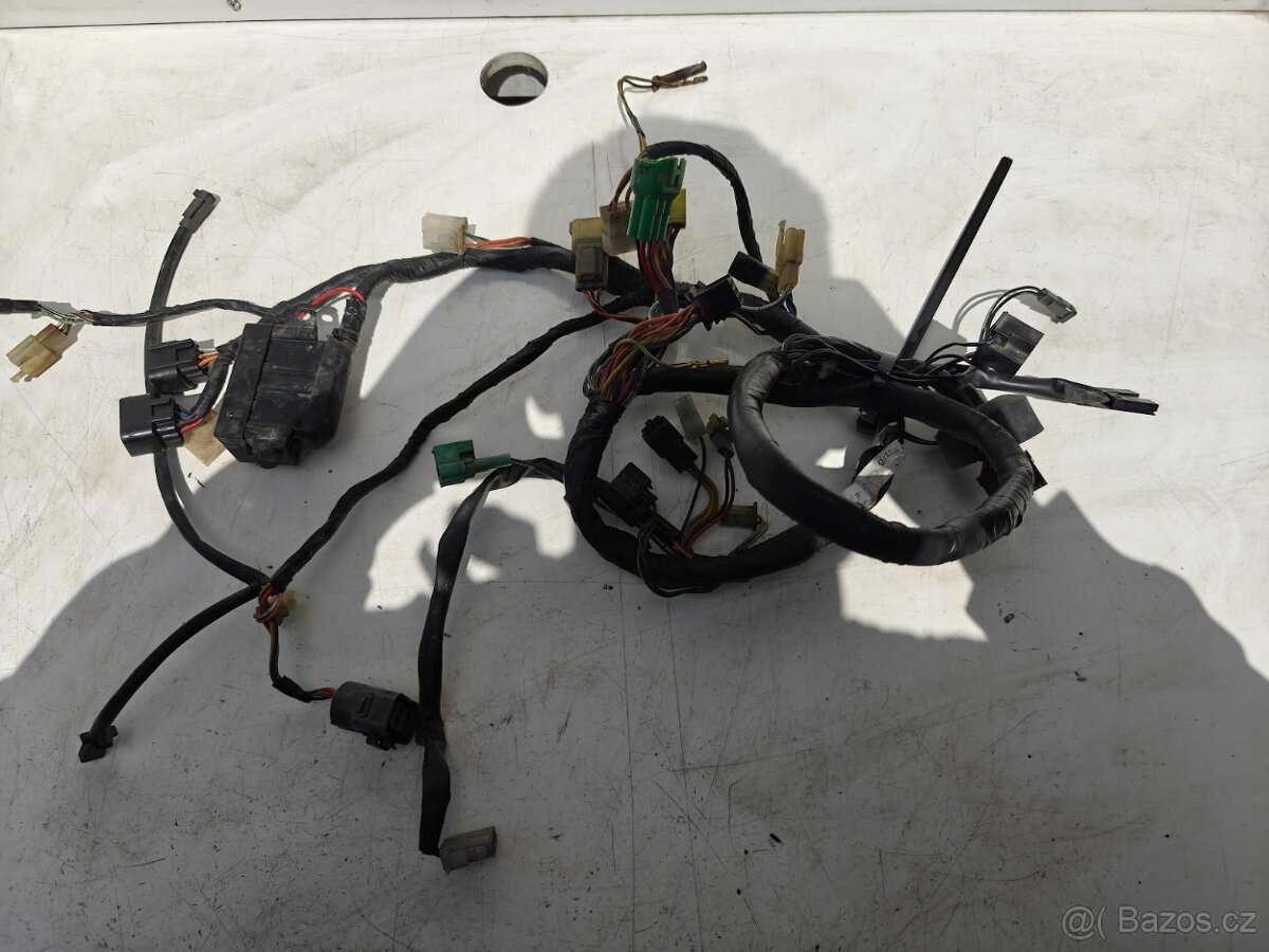 Suzuki XF 650 Freewind - Náhradní díly - 17