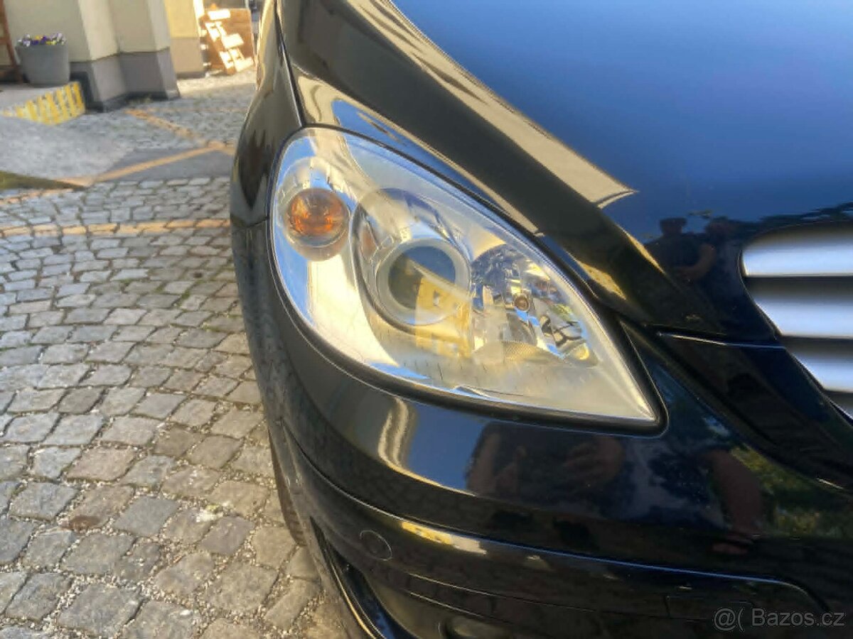 Mercedes Benz B 180 CDI - 17