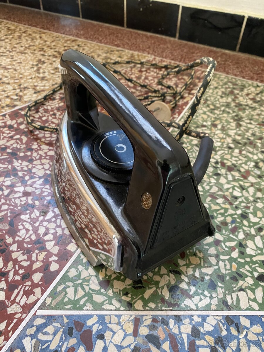 Retro žehlička - 17