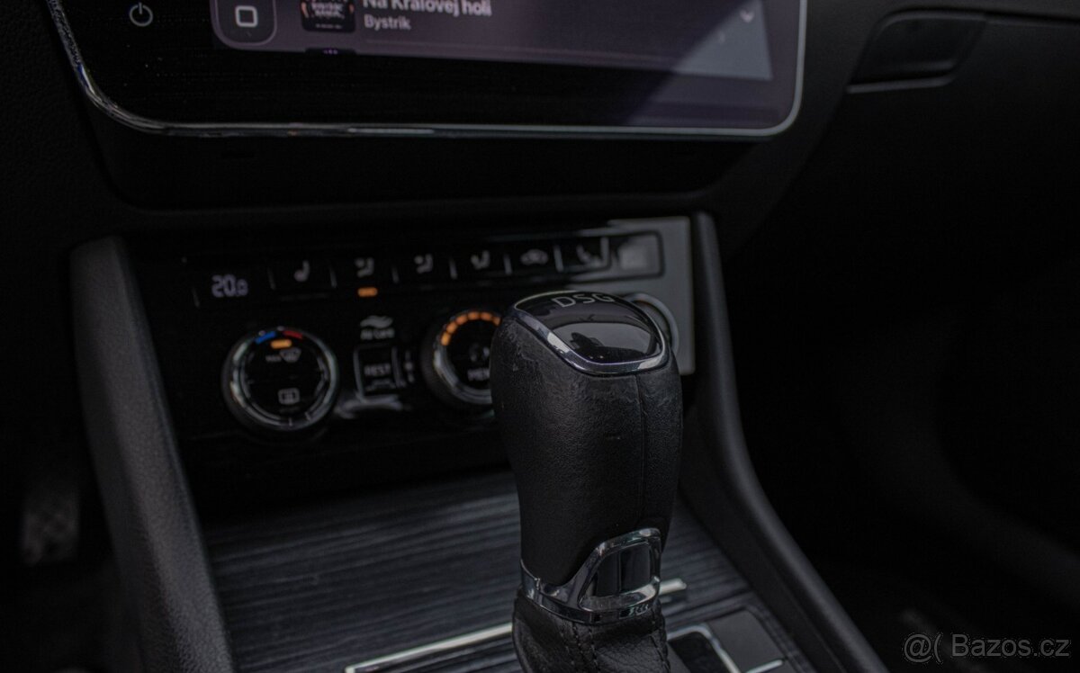 Škoda Superb 2.0 TDI 2021 - 17