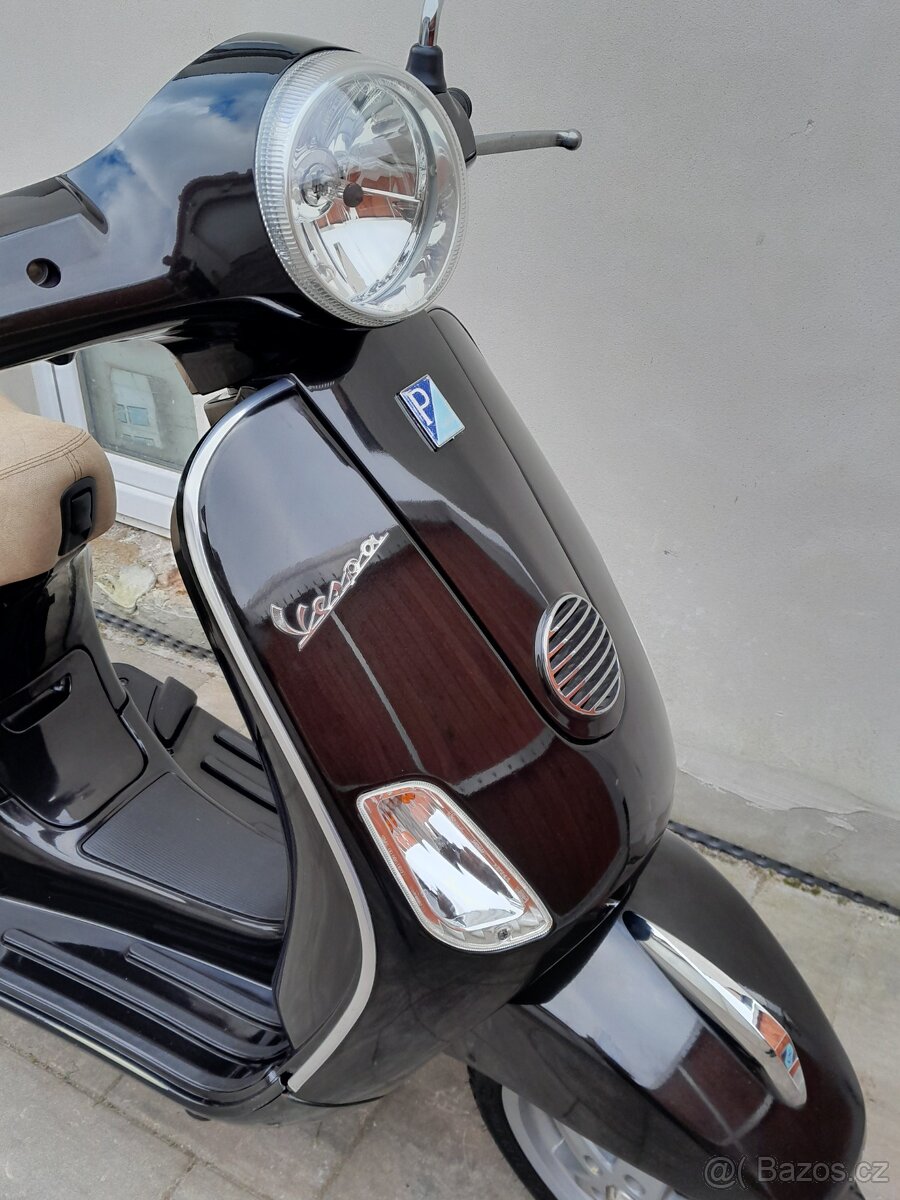 Vespa LX 125i 2011, po servisu, ZIMNÍ CENA - 17