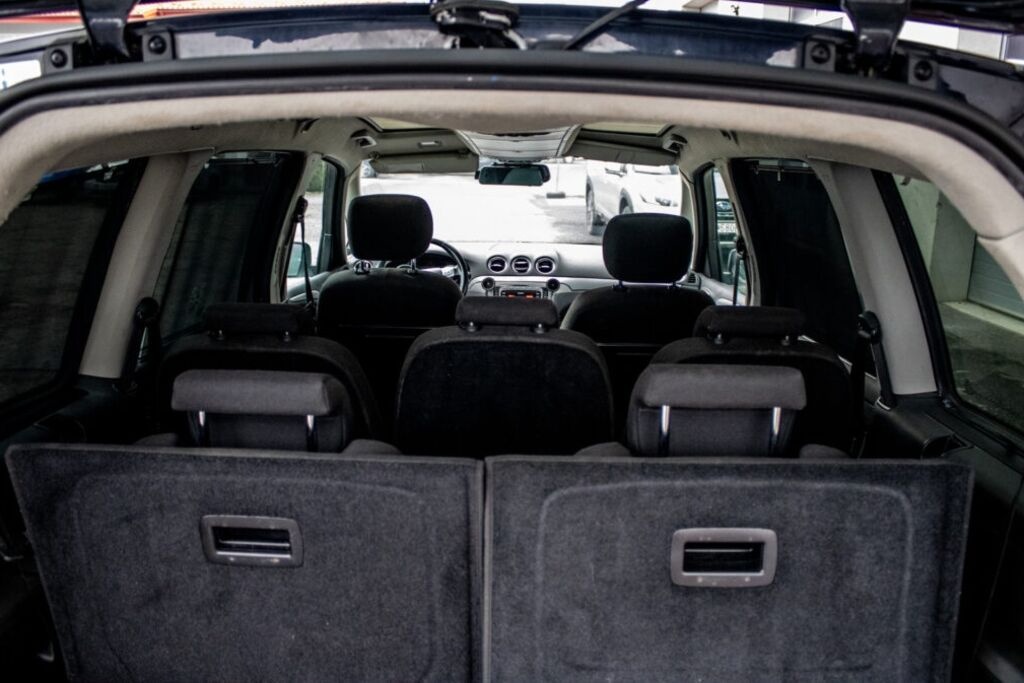 Ford Galaxy 7miestné - 17