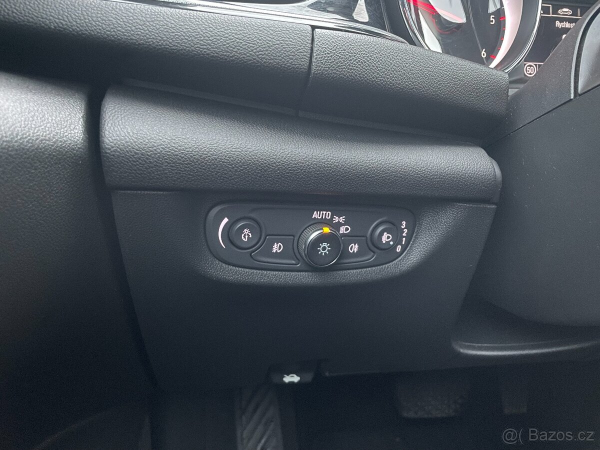 Opel Insignia, 2.0CDTi-125kW + sada kol - 17