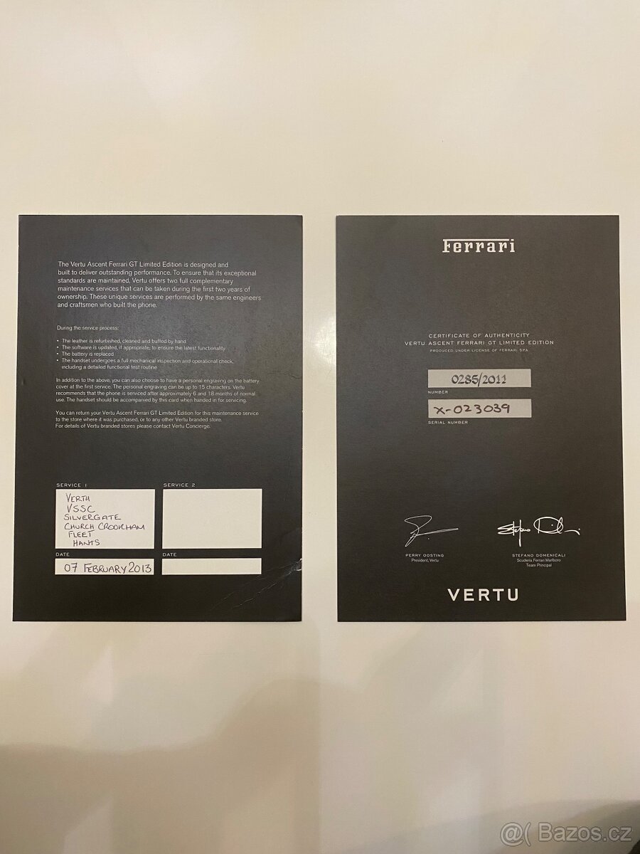Mobilní telefon Vertu - 17