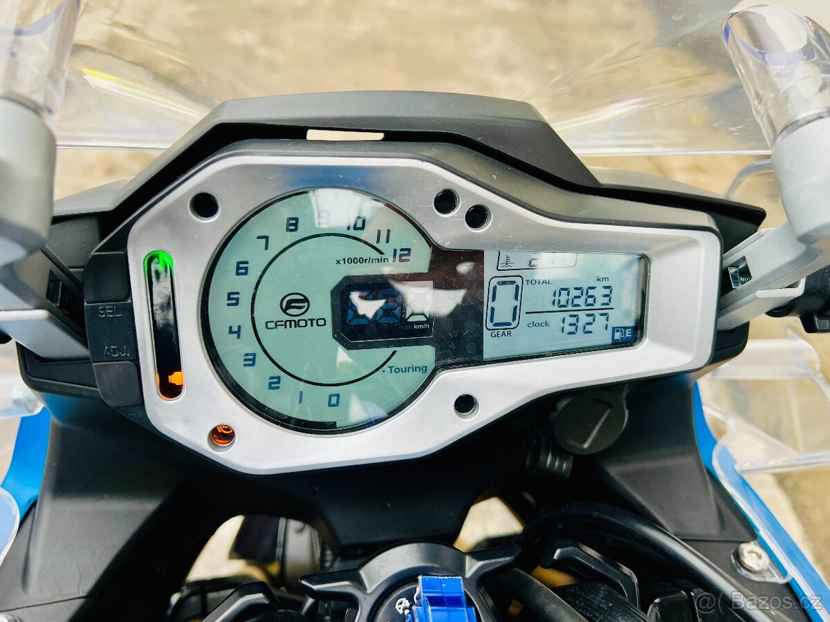 CFmoto 650MT Premium, možnost splátek a protiúčtu - 17