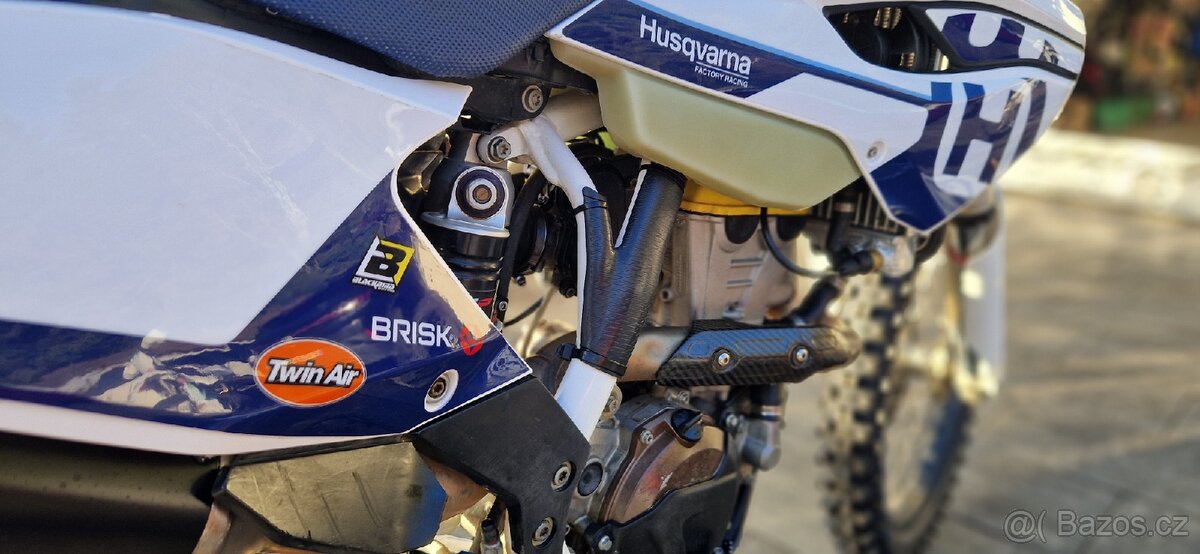 Husqvarna FE 350 – 2016 – velmi pěkný stav a vzhled - 17
