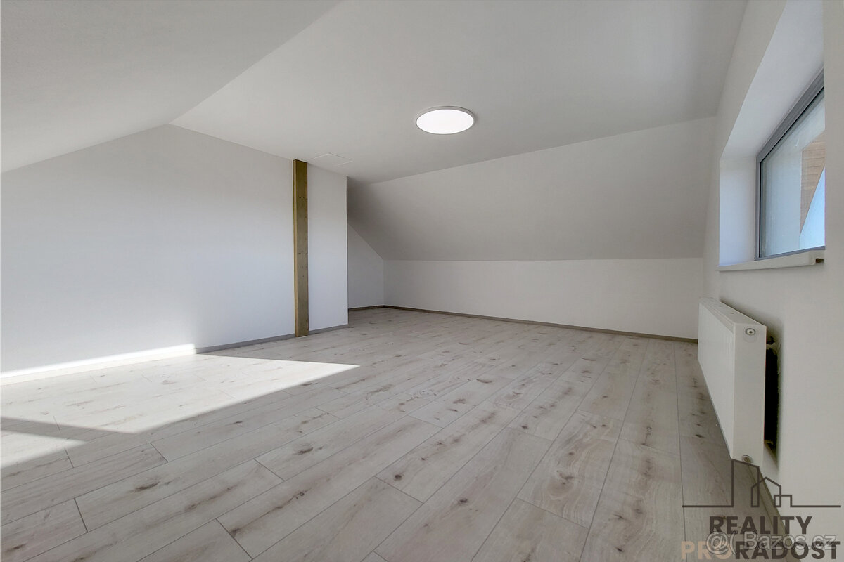 Prodej moderní novostavby domu 5+kk s garáží a pozemkem 958 - 17