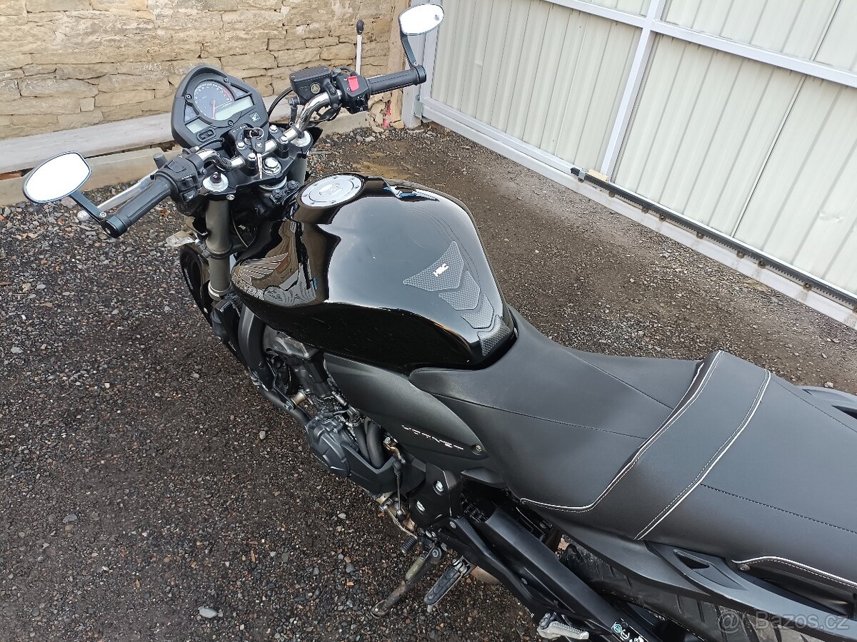Honda Hornet 600 rv. 2010 Cz doklady v ceně - 17