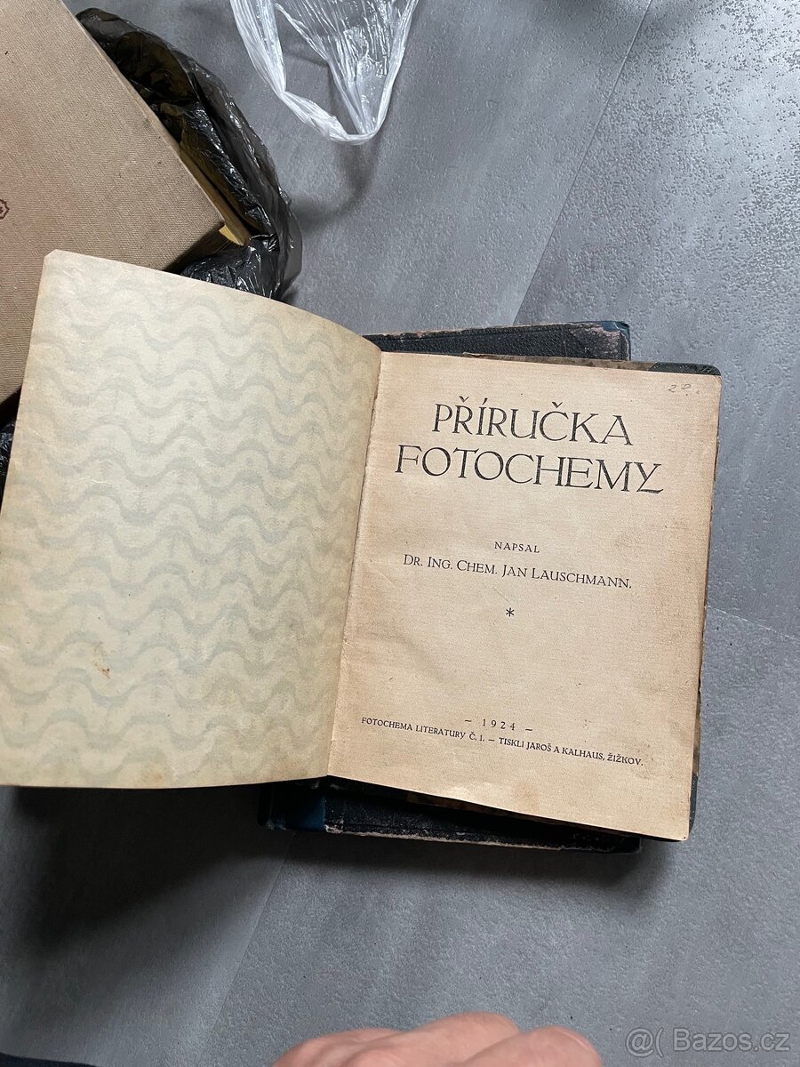 Staré německé a české knihy - 17