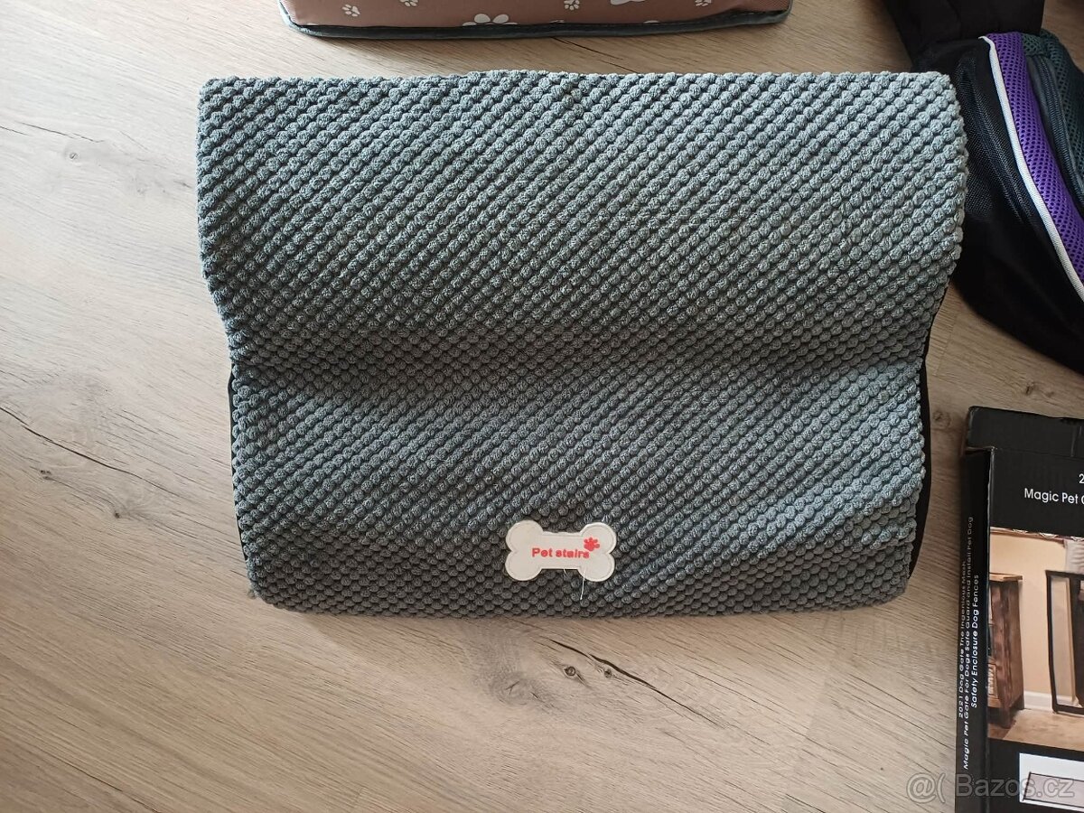 Mix doplňků pro psa - 17