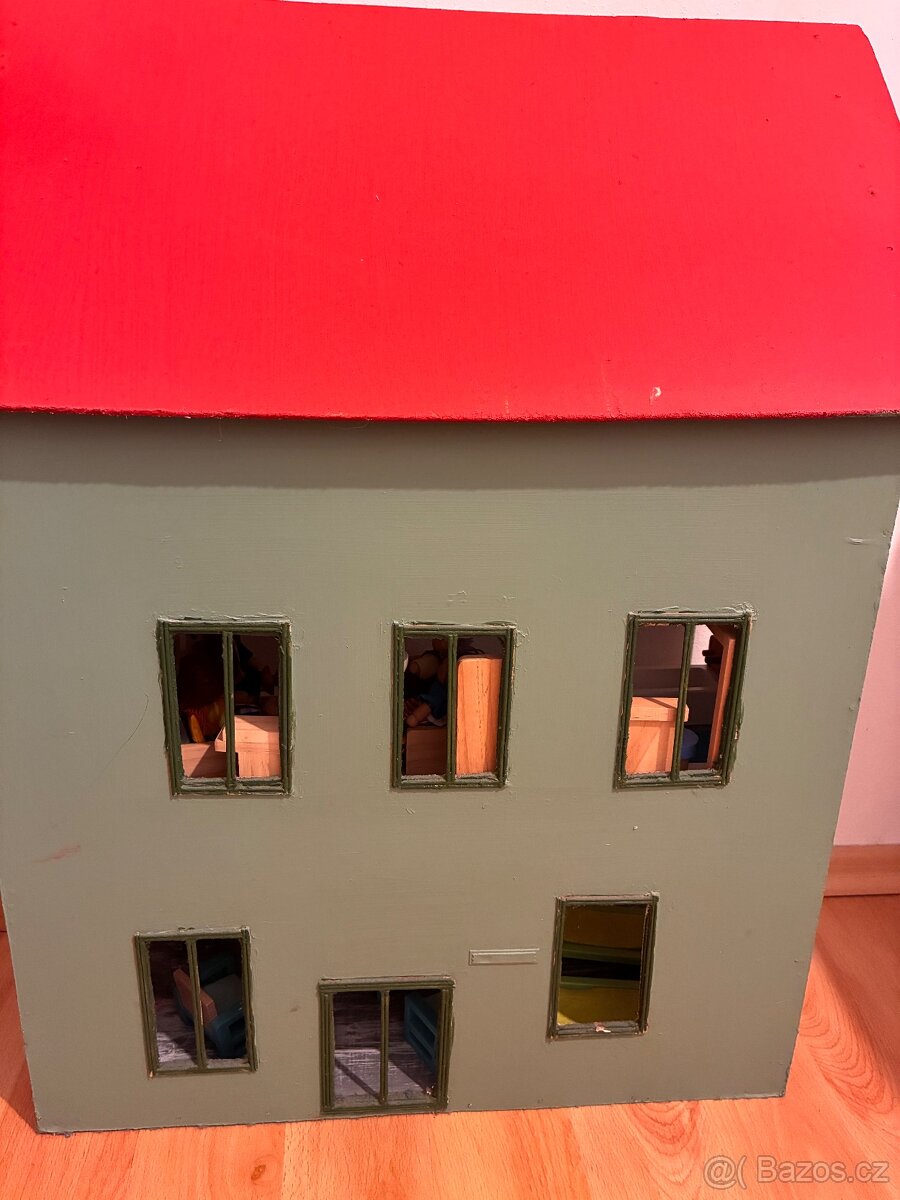 Handmade domeček pro panenky - 17