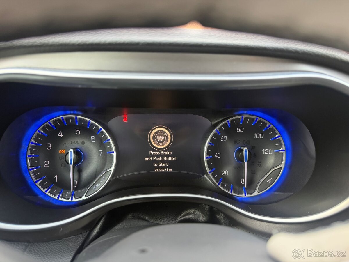 Chrysler Pacifica 3,6 RU Panorama Limited 2018 DPH - 17