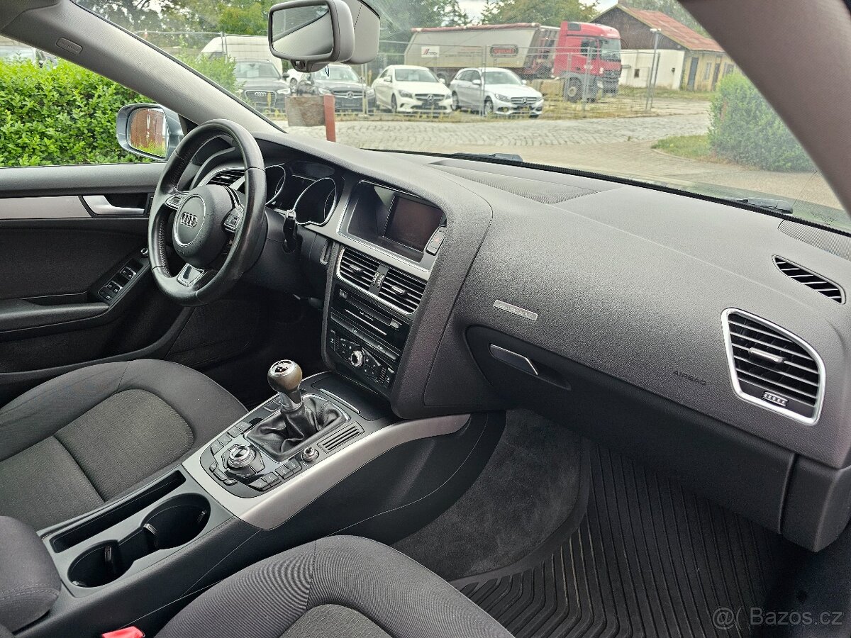 AUDI A5 2012 3.0 TDI 180kW QUATTRO 4x4 SPORTBACK,NAVI,VÝHŘEV - 17
