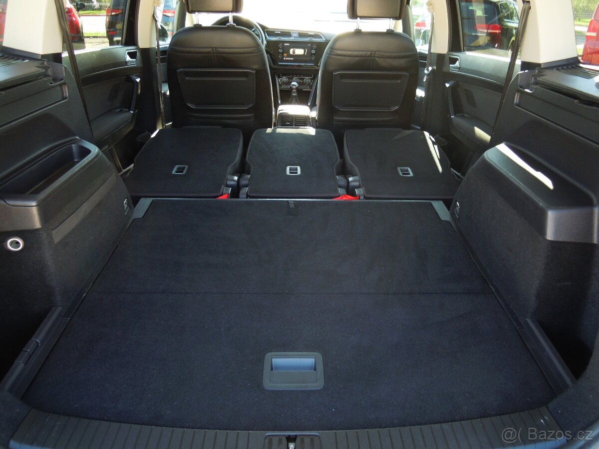 Volkswagen Touran 1.4TSi SOUND - SERVIS - 17