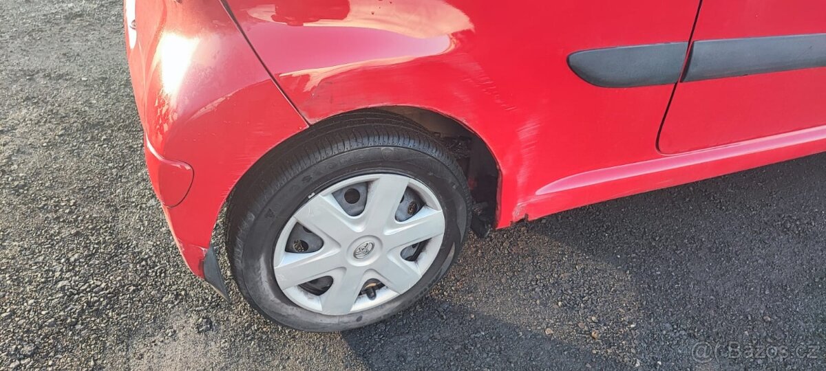 Toyota Aygo 1.0 - 17