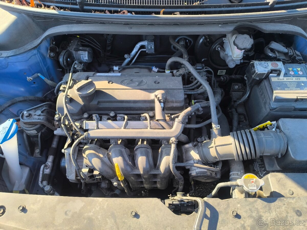 Hyundai i20, KRÁSNÝ,65KM,KLIMA,1MAJ,KUP CZ - 17