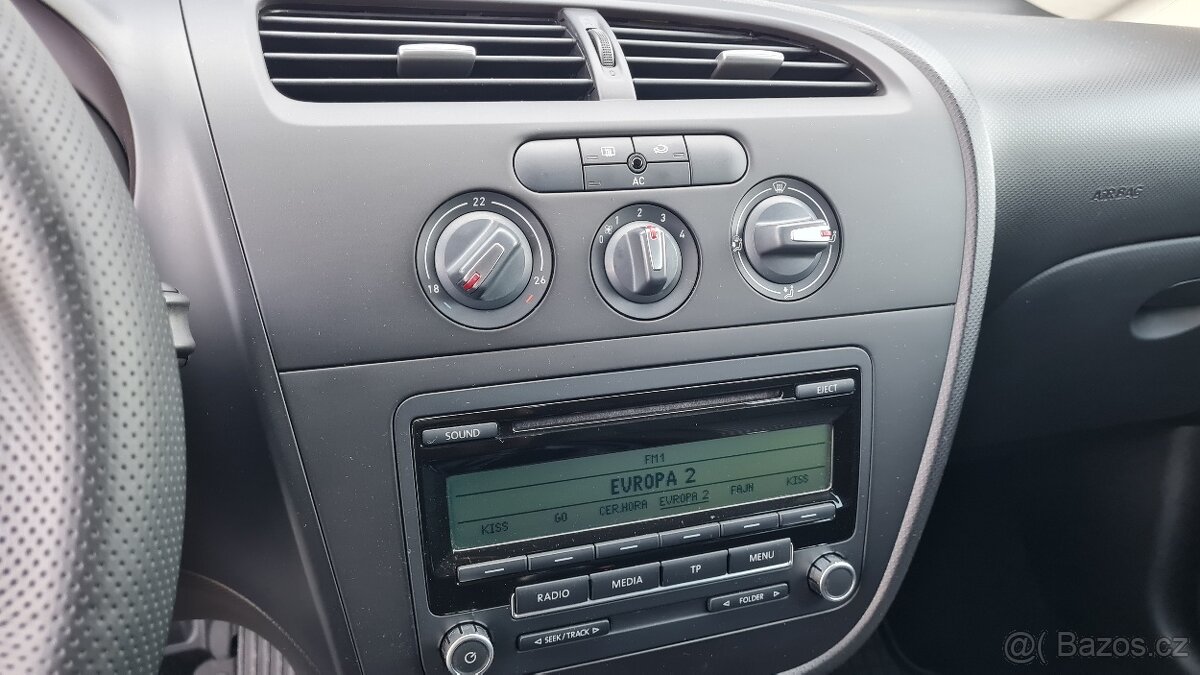 Prodám Seat Leon 1.6TDI 77kw - 17