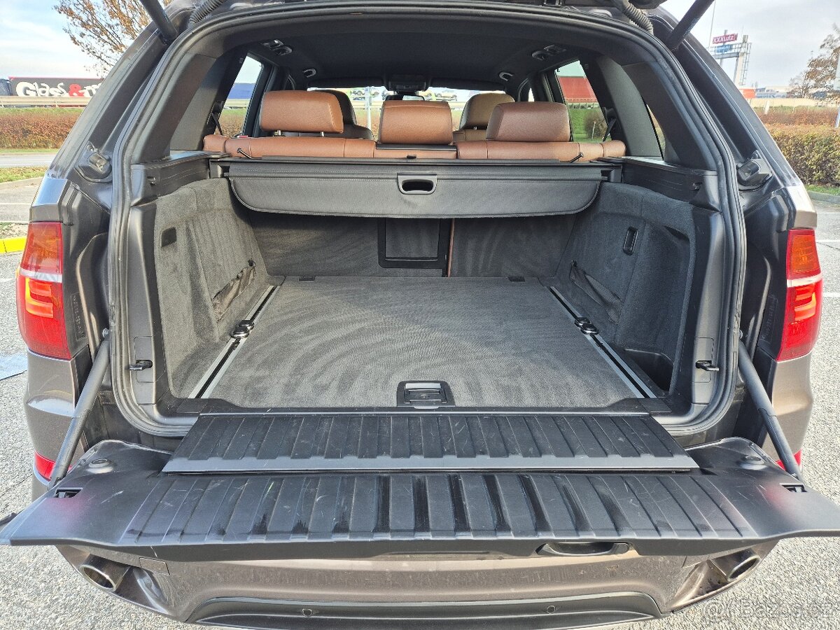 BMW X5 4.0d 225KW BI XENON x DRIVE ALU 20 PRAV SERVIS - 17