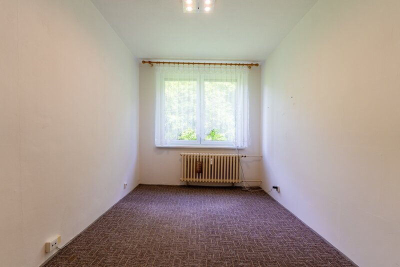 Prodej bytu 4+1 s lodžií a garáží, ul. Luční, Litvínov - Jan - 17