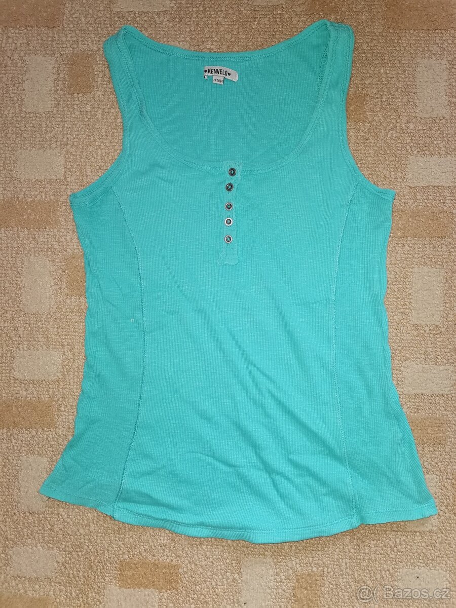 Trička, vel. M/L - 17