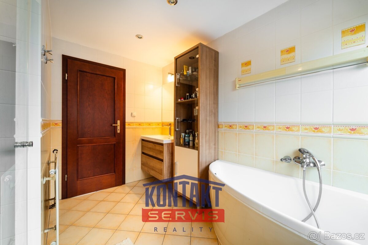 Pronájem luxusního, plně vybaveného domu, Dubné u Českých Bu - 17