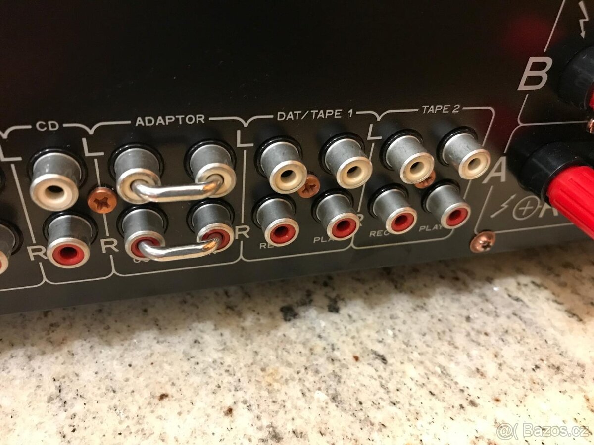 Pioneer A-445 Top stav - 17