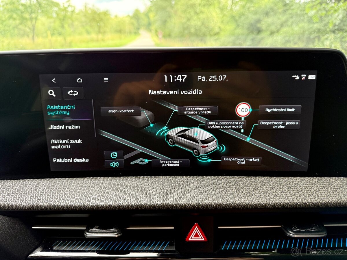 Kia EV6, 58 kWh, SoH 95%, Hezká výbava s DPH 599 000,- - 17