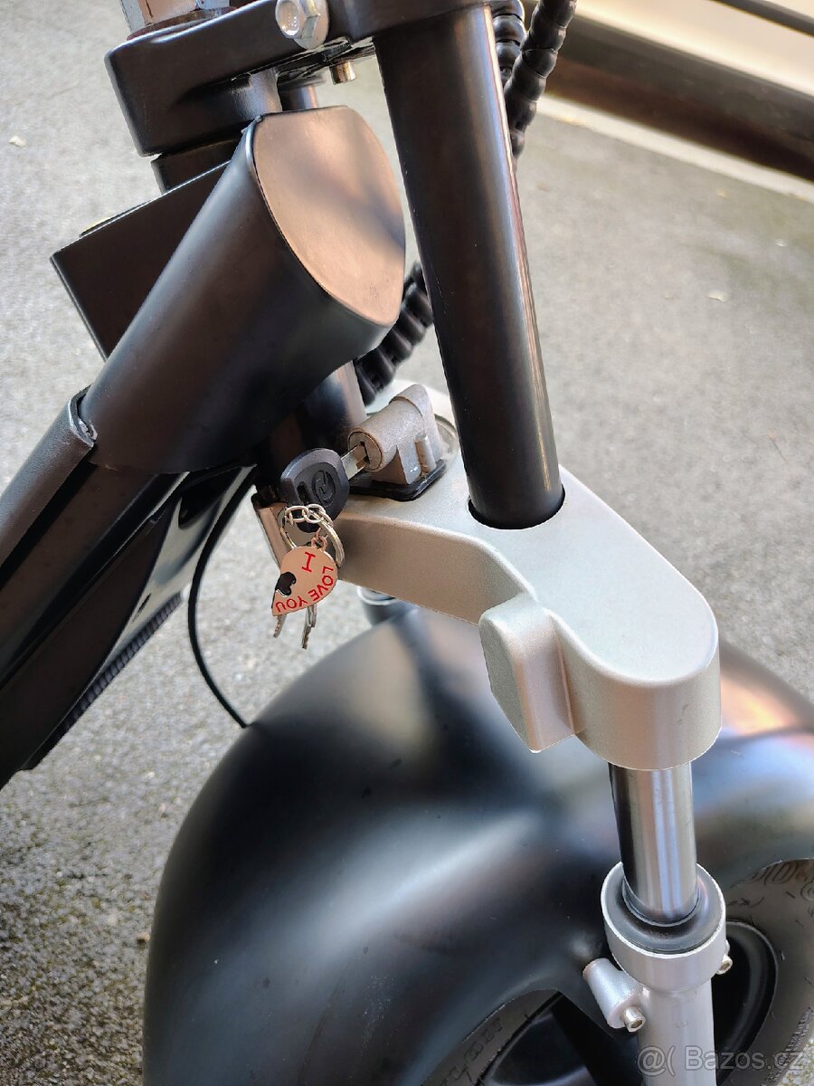 Elektrokolobežka Plzen - 17