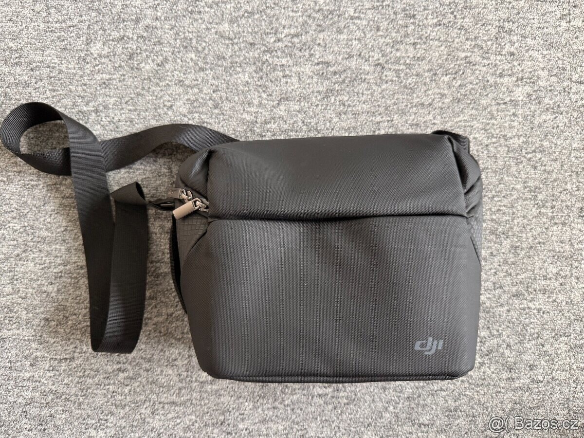 DJI Avata 2 + DJI Integra + Ovladač + příslušenství - 17