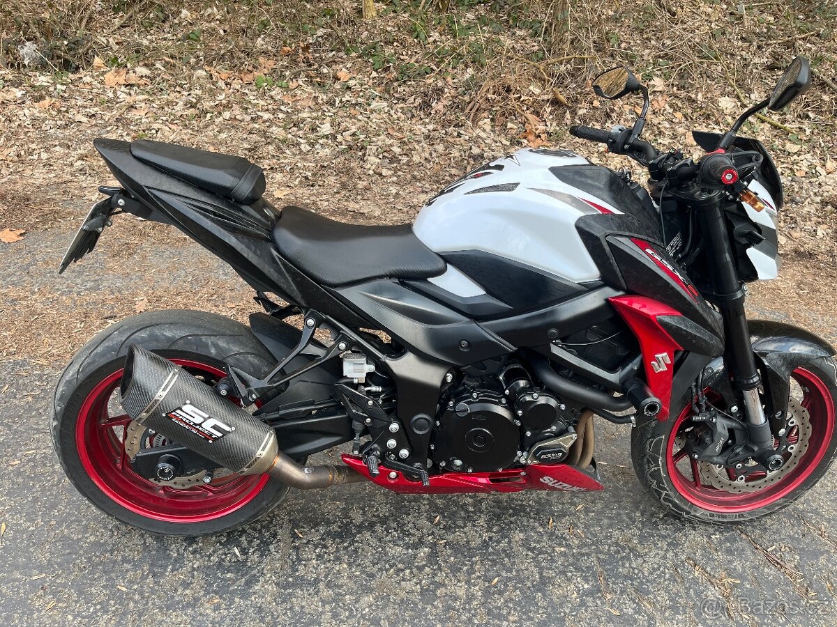 Suzuki gsx-s750 - 17