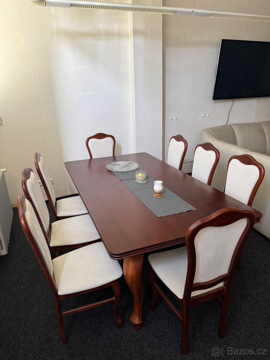 Nábytek z masivu - 17