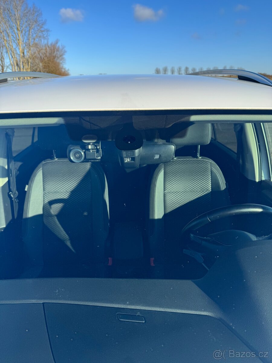 Volkswagen Touran, 1.5TSI active 7-místné -DPH - 17