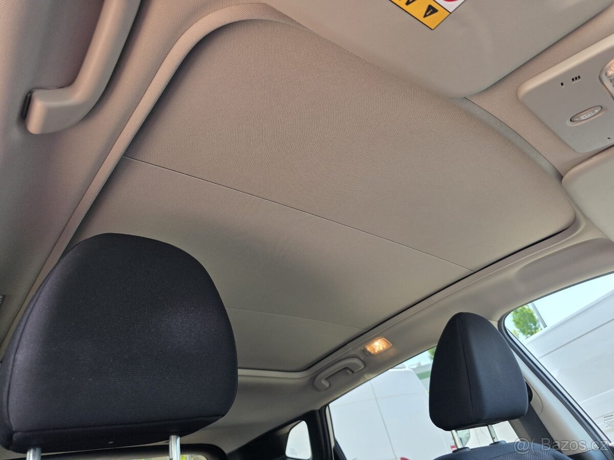 Nissan Qashqai, 1.6 dCi N-Connecta, SUV - 17