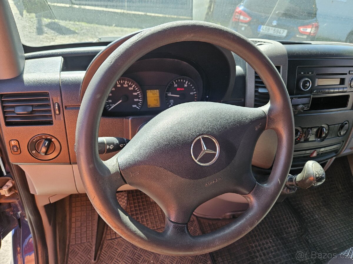 MERCEDES BENZ SPRINTER 209CDI 1 MAJITEL MB CZ KOUPENO - 17