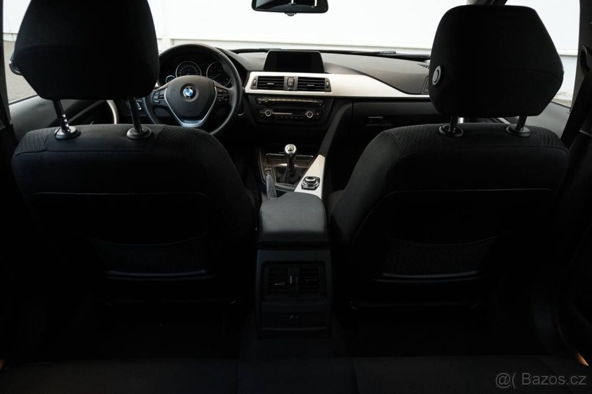 BMW Řada 3 318 d - 17