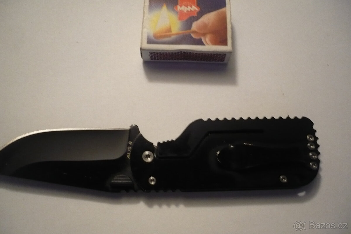 sbírka nožů - 17